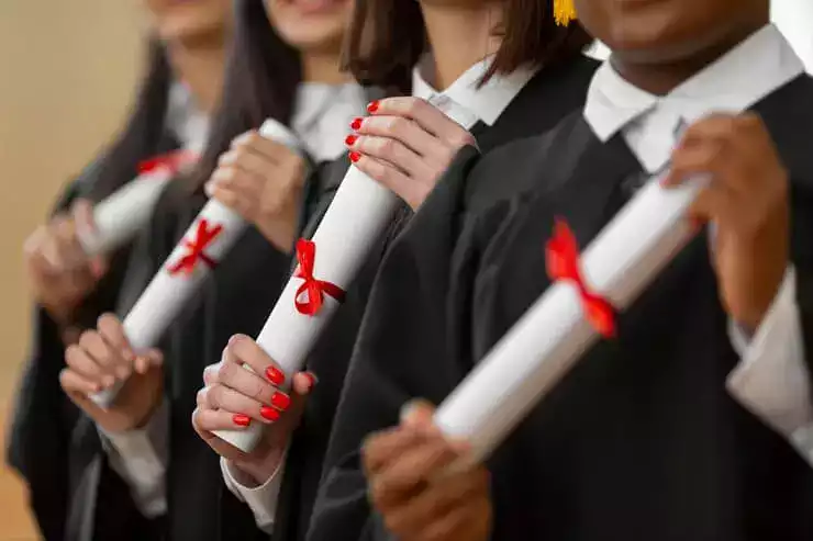 Diplome école de commerce