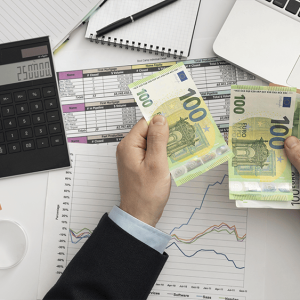 Salaire employé commercial en alternance